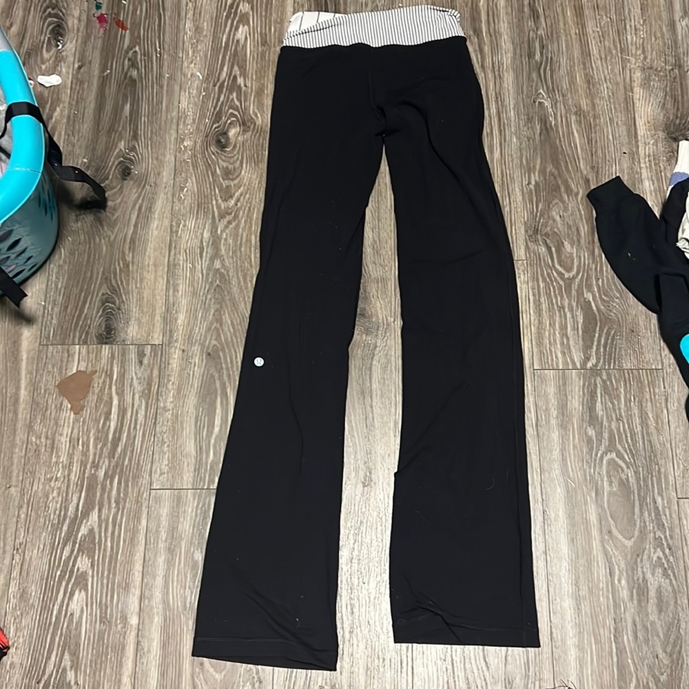 Lululemon Black Astro Pant Full-On Lyon Size 4